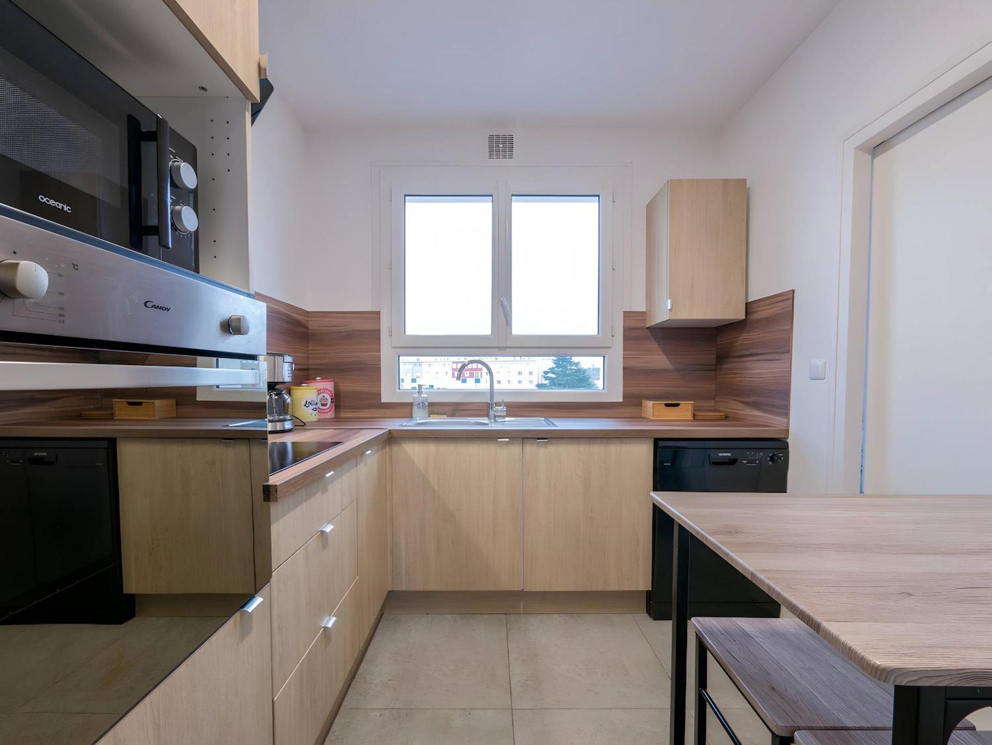 Le Spacieux - Circuit - Parking - 8 Personnes - Reve Au Mans Apartman Le Mans Kültér fotó